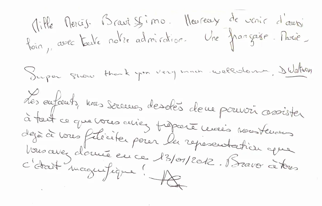 Handwritten guestbook page (French, English): “A thousand thanks. Bravissimo. Happy to have come from so far away, with all our admiration.”